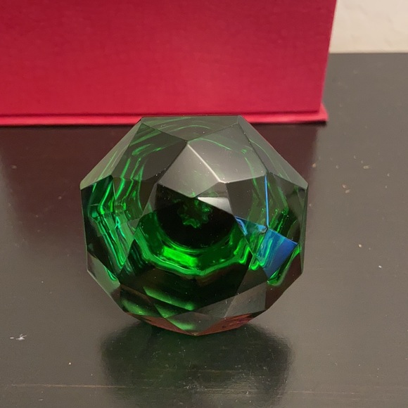 NWT Emerald Green Gem Bottle Stopper - Picture 2 of 4